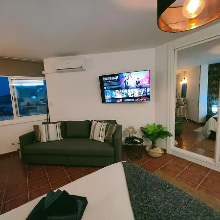 Avenida Palma De Mallorca Center With Sea Views By Namaste Elite Apartman