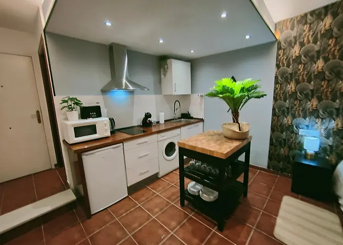 Avenida Palma De Mallorca Center With Sea Views By Namaste Elite * 托雷莫利诺斯