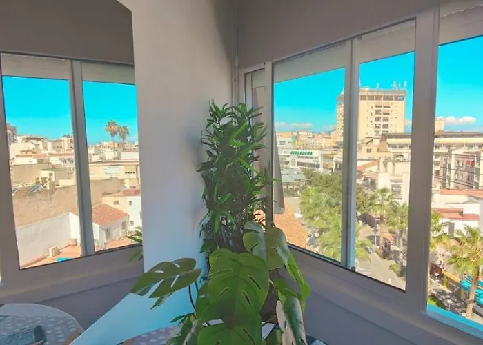 Avenida Palma De Mallorca Center With Sea Views By Namaste Elite Torremolinos